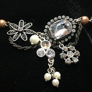 Vintage AEO Victorian Crystal Necklace